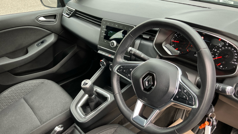 Renault Clio 1.0 TCe 100 Play 5dr Petrol Hatchback